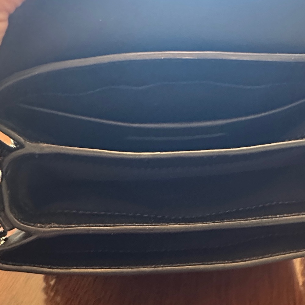 Alexander McQueen Authentic Elegant Black Studded Chain mini Bag. MINT CONDITION - Picture 11 of 13